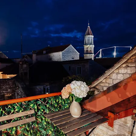 Old Town Stars With Free Parking Guest house 4*