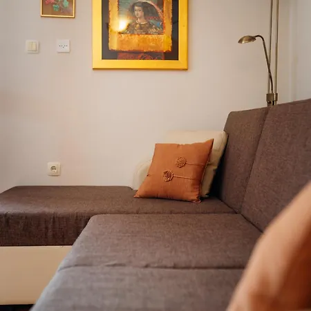 Guest house Old Town Stars With Free Parking