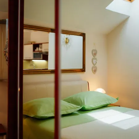 Old Town Stars With Free Parking Guest house 4*