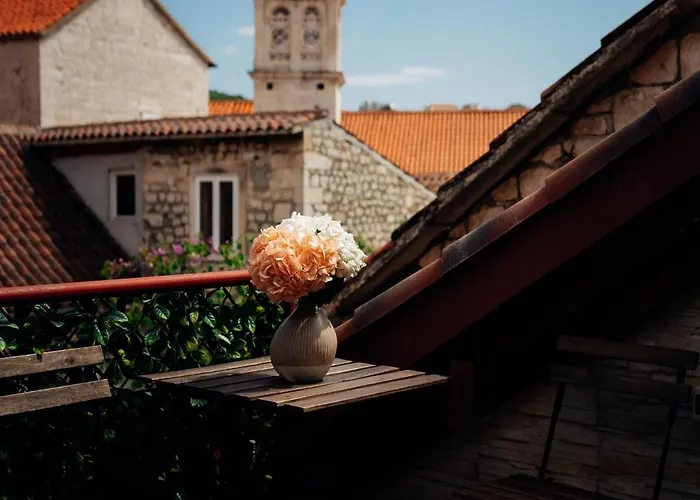 Konukevi Old Town Stars With Free Parking 4*