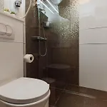 Old Town Stars With Free Parking 4* Трогір