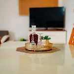 Old Town Stars With Free Parking 4* Трогір