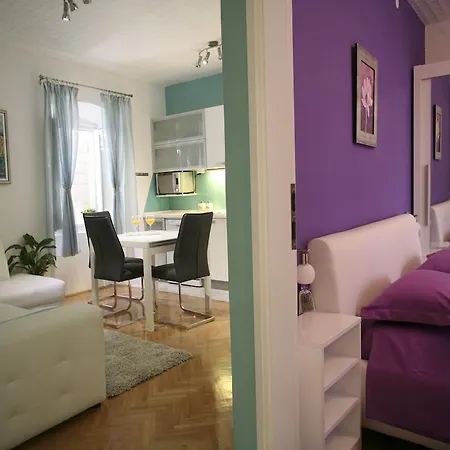 Pensjonat & Stars Free Parking 4*